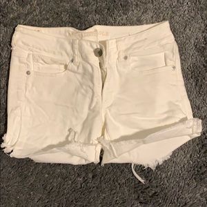 AE white shorts
